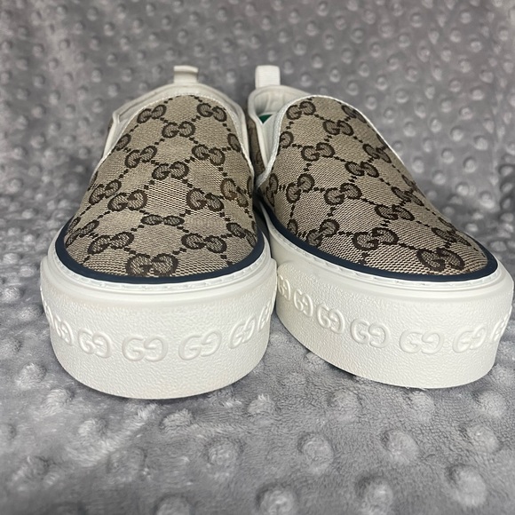 Gucci Tennis 1977 Slip on Sneakers Woman’s/Kids size 4- New. - Picture 2 of 15